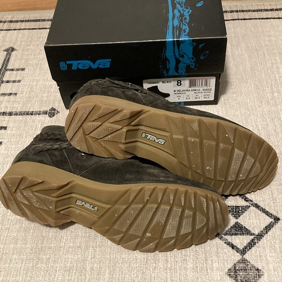 Teva De La Vina Ankle Boot Suede 8 - Picture 4 of 5